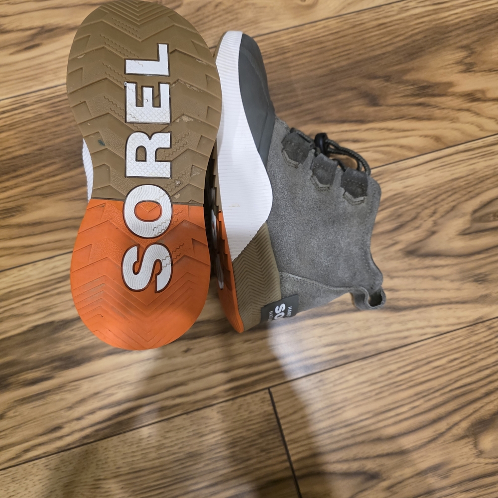 Sorel Kids Boots - Gray with Orange Sole